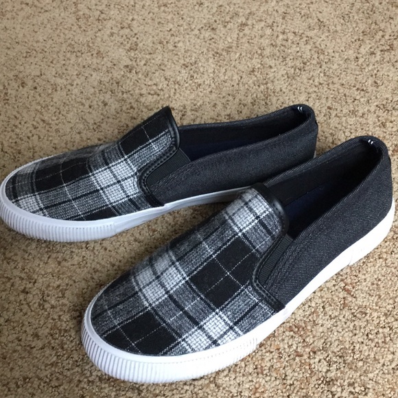 nautica slip on shoes